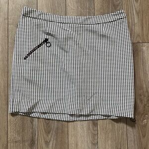 Black-and-White Patterned Golf Skirt from Sweet Lies Golf